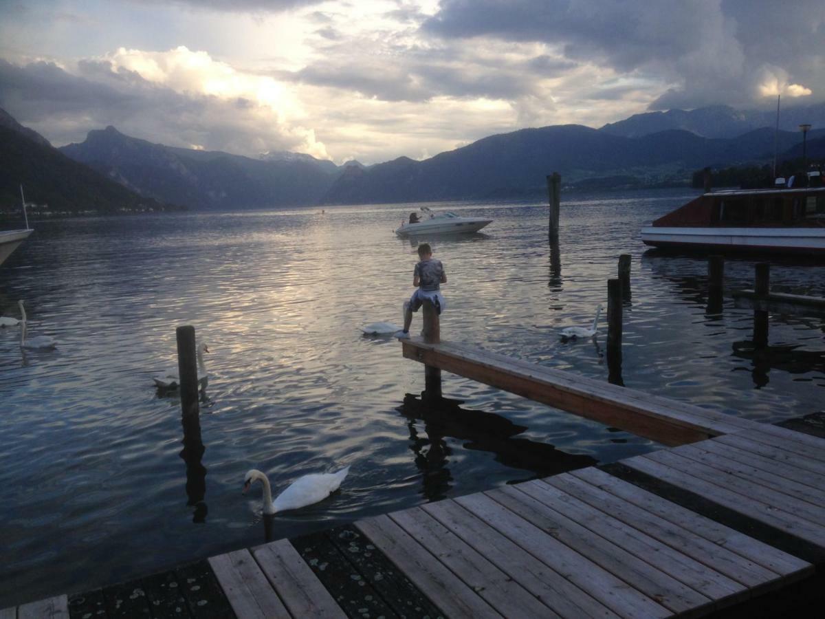 Apartment Auszeit Am Traunsee อัลท์มุนสเตอร์ ภายนอก รูปภาพ