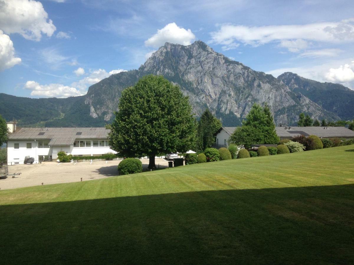 Apartment Auszeit Am Traunsee อัลท์มุนสเตอร์ ภายนอก รูปภาพ